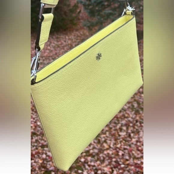 NWT TORY BURCH • BLAKE SWINGPACK
PASTEL YELLOW - Picture 4 of 17